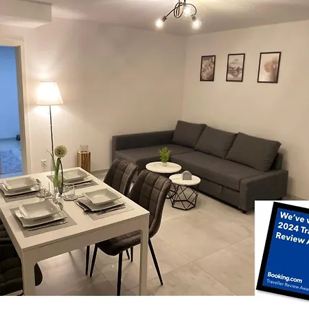 Apartment Stn Business - Mit Parkplatz&balkon, Terrasse&fußbodenheizung, Netflix Premium, Zentral Zu Audi&schwarz Gruppe Bad Friedrichshall